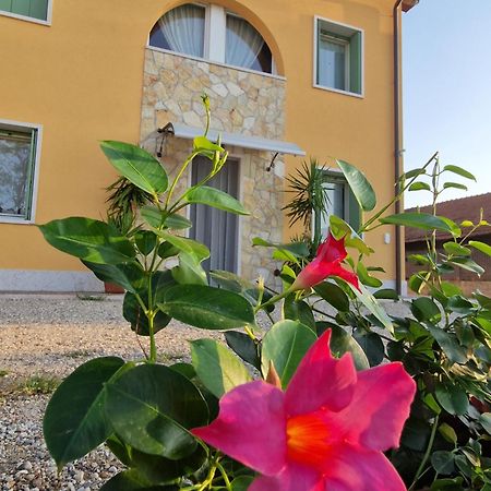 B&B Fiore Ganfardine 外观 照片